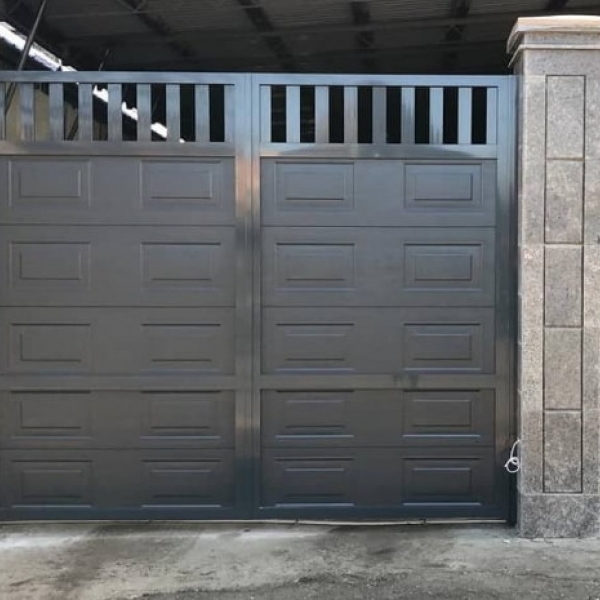 Распашные въездные ворота Prestige Алютех